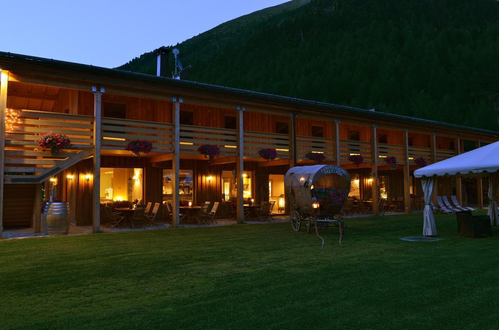 La Tresenda Hotel And Mountain Farm Livigno Buitenkant foto